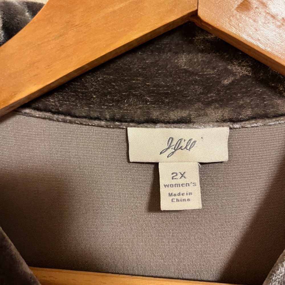 J Jill Velvet 2X Plus Top - Picture 7 of 7